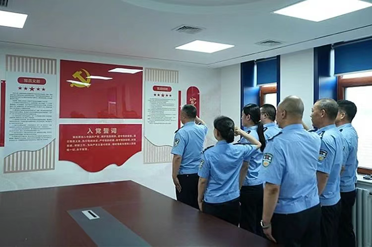 青岛市公安局市南分局开展系列主题活动庆祝中国共产党成立104周年